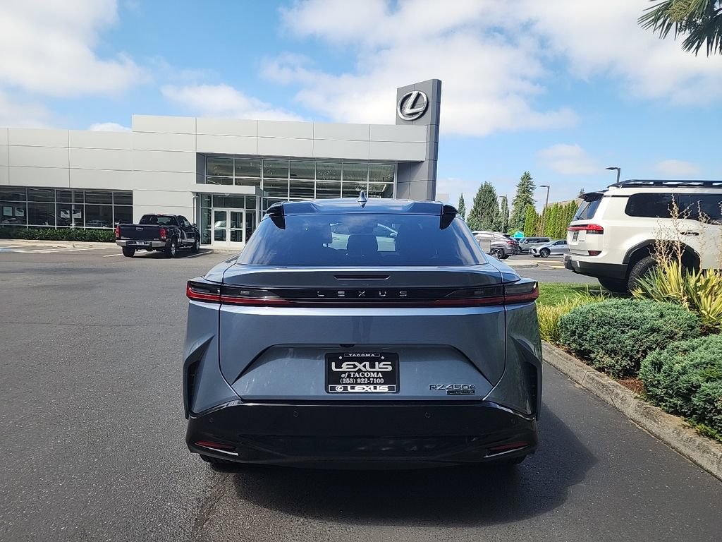 Certified 2023 Lexus RZ 450e Premium w/ Technology Package AWD/4WD image 4