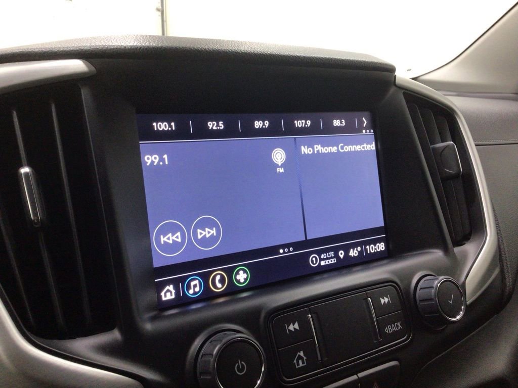 Used 2024 GMC Terrain SLT image 14