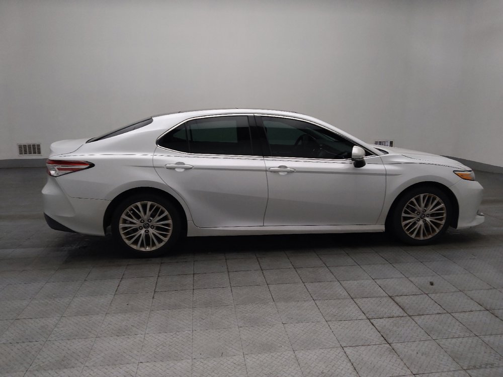 Used 2018 Toyota Camry XLE FWD image 10