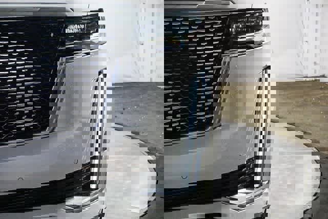 Used 2021 Cadillac Escalade Premium Luxury image 7