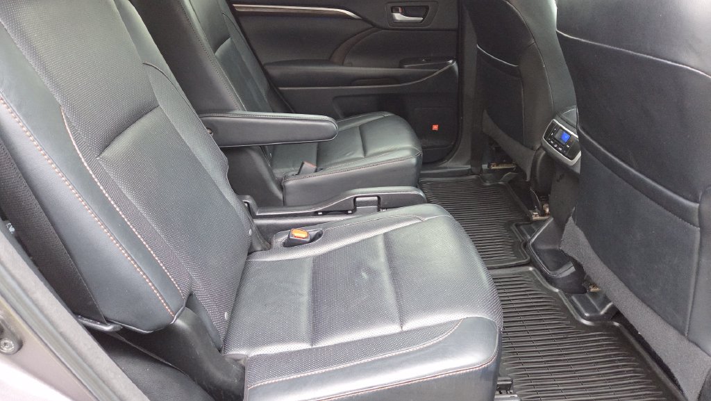 Used 2016 Toyota Highlander Limited AWD/4WD image 13