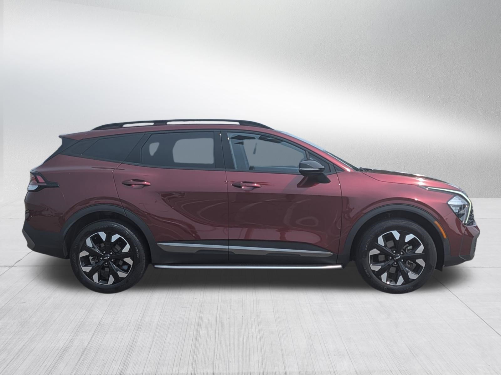 Used 2023 Kia Sportage X-Line w/ X-Line Premium Package AWD/4WD image 8