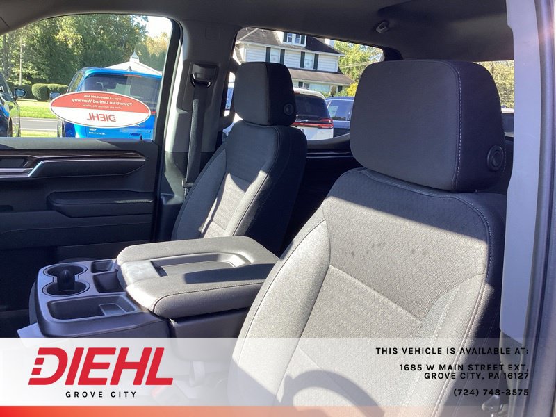 Used 2023 Chevrolet Silverado 1500 LT AWD/4WD image 23