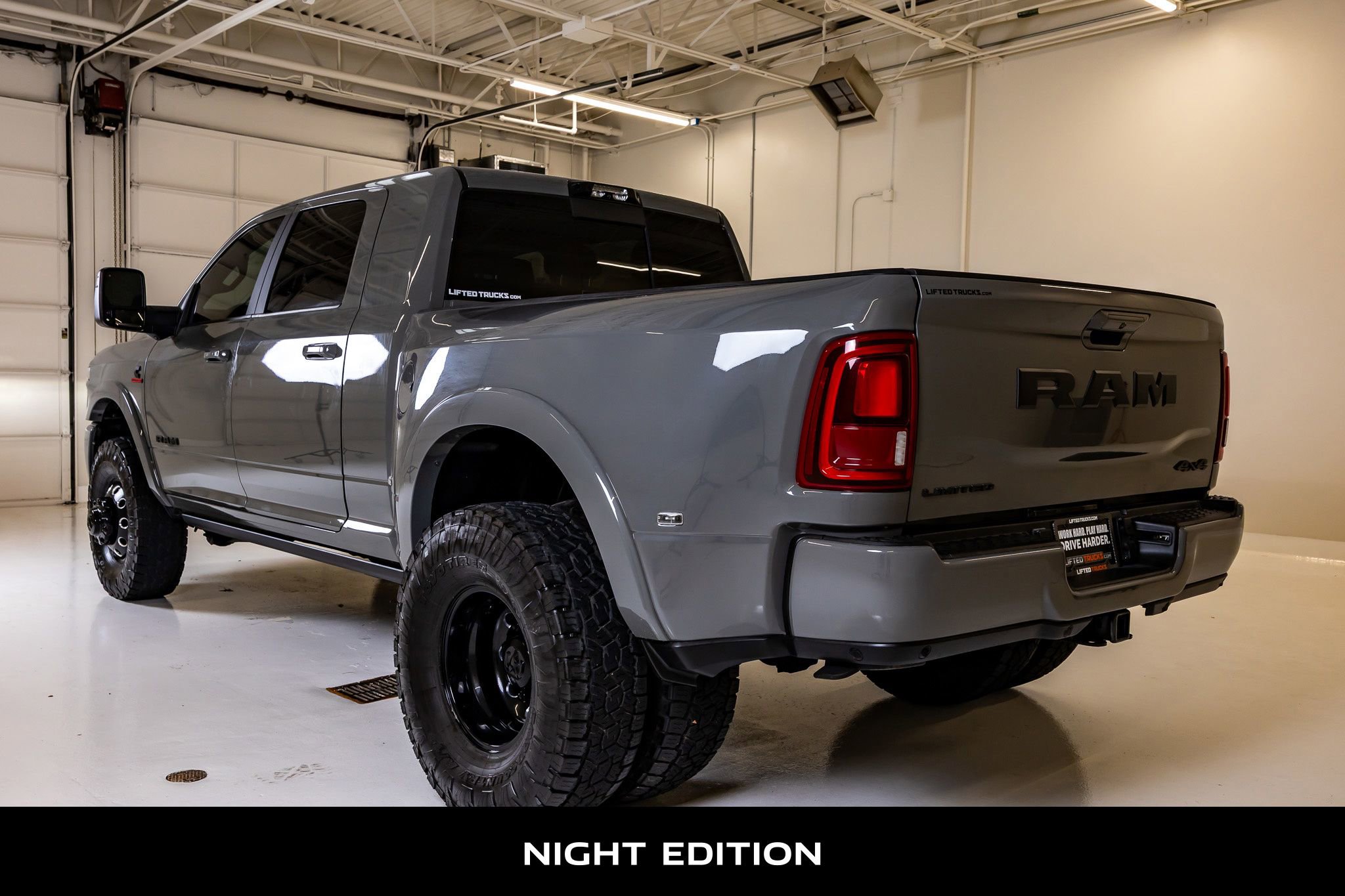 Used 2026 RAM 3500 Limited AWD/4WD image 6