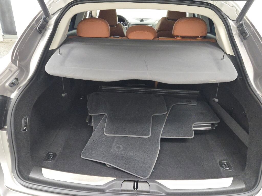 Used 2021 Maserati Levante GranSport image 19