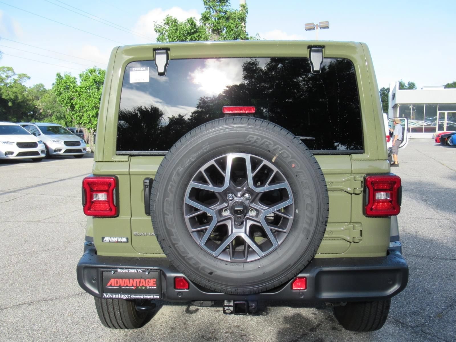 New 2026 Jeep Wrangler Unlimited Sahara AWD/4WD image 6