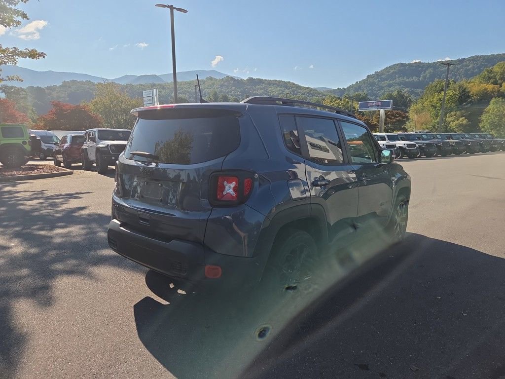 Used 2023 Jeep Renegade Altitude image 5