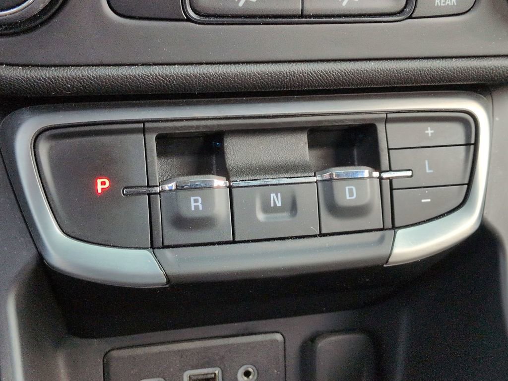 Certified 2024 GMC Terrain SLE image 30