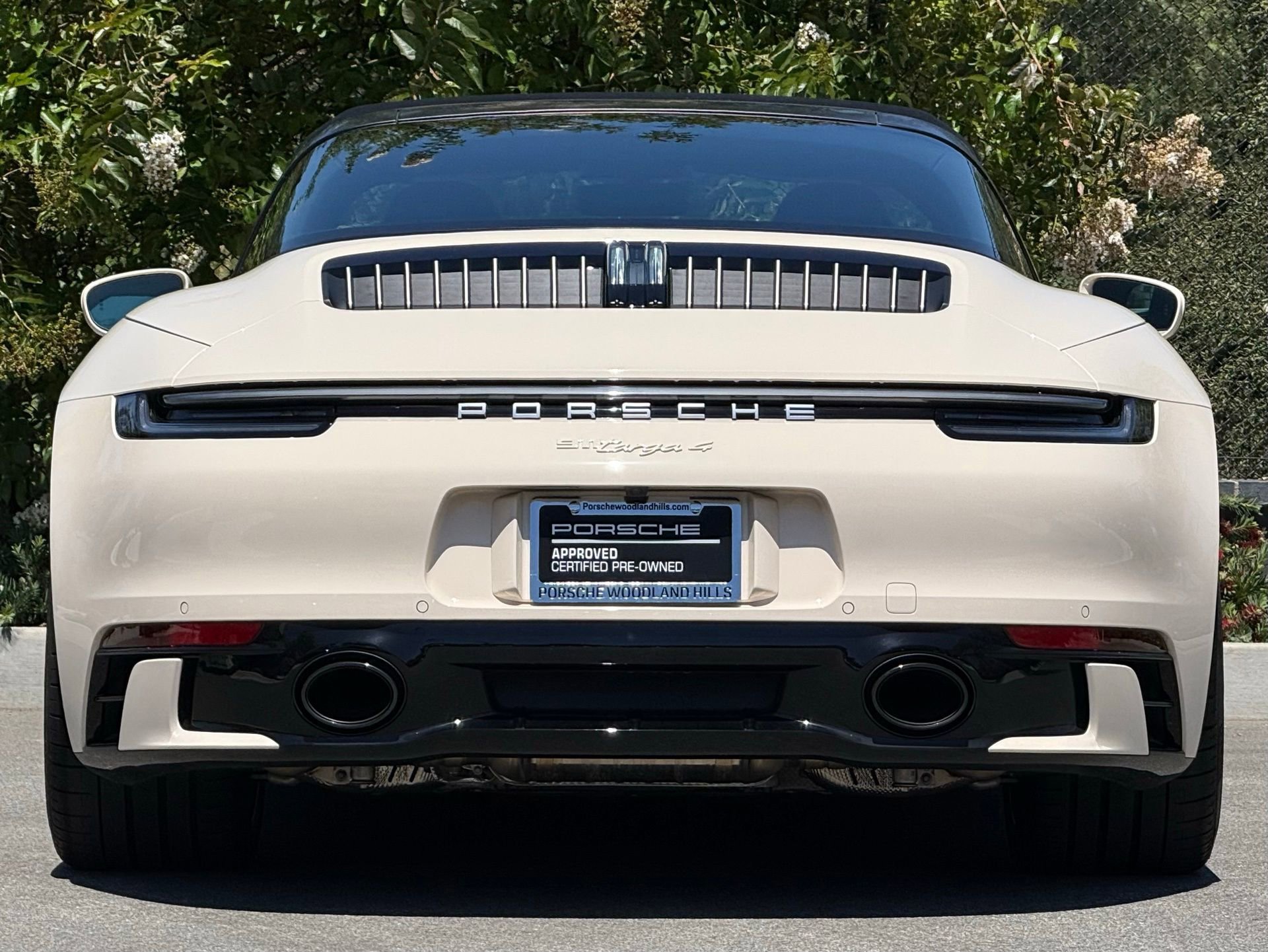 Certified 2024 Porsche 911 Targa 4 AWD/4WD image 6