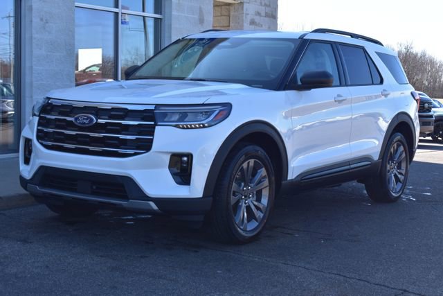 New 2026 Ford Explorer Active w/ Active Comfort Package image 12