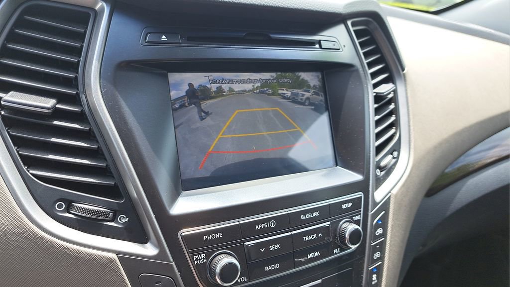 Used 2018 Hyundai Santa Fe SE w/ Cargo Package FWD image 28