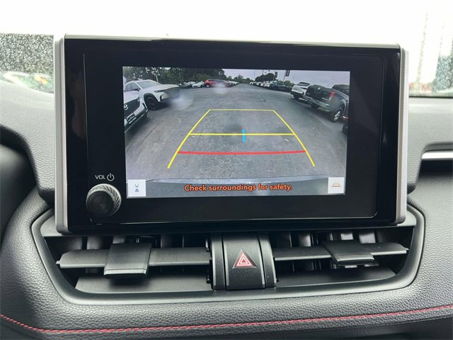 Used 2023 Toyota RAV4 SE image 22