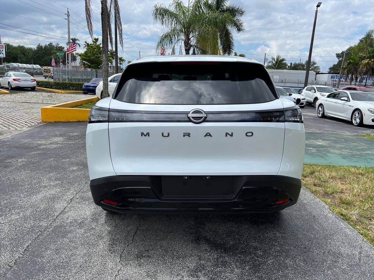 Used 2025 Nissan Murano SV FWD image 6