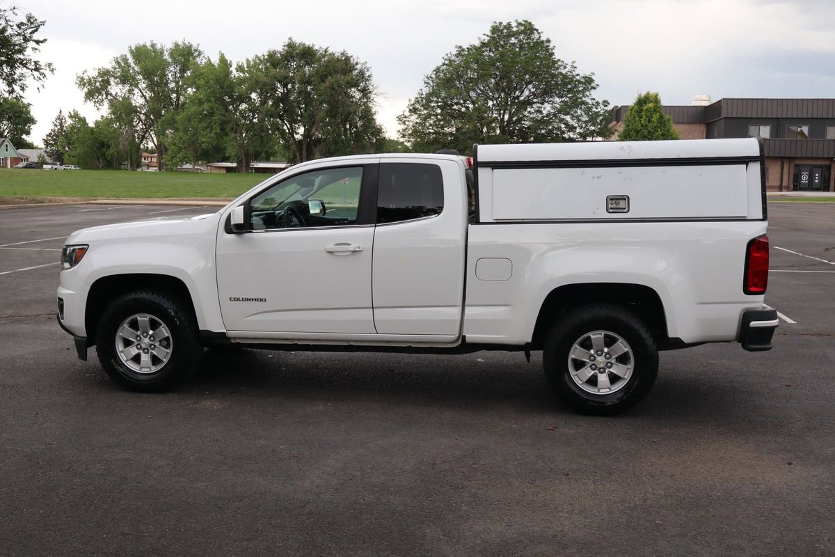 Used 2017 Chevrolet Colorado W/T w/ WT Convenience Package AWD/4WD image 9