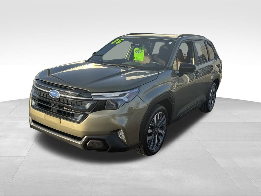 Used 2025 Subaru Forester Touring image 4