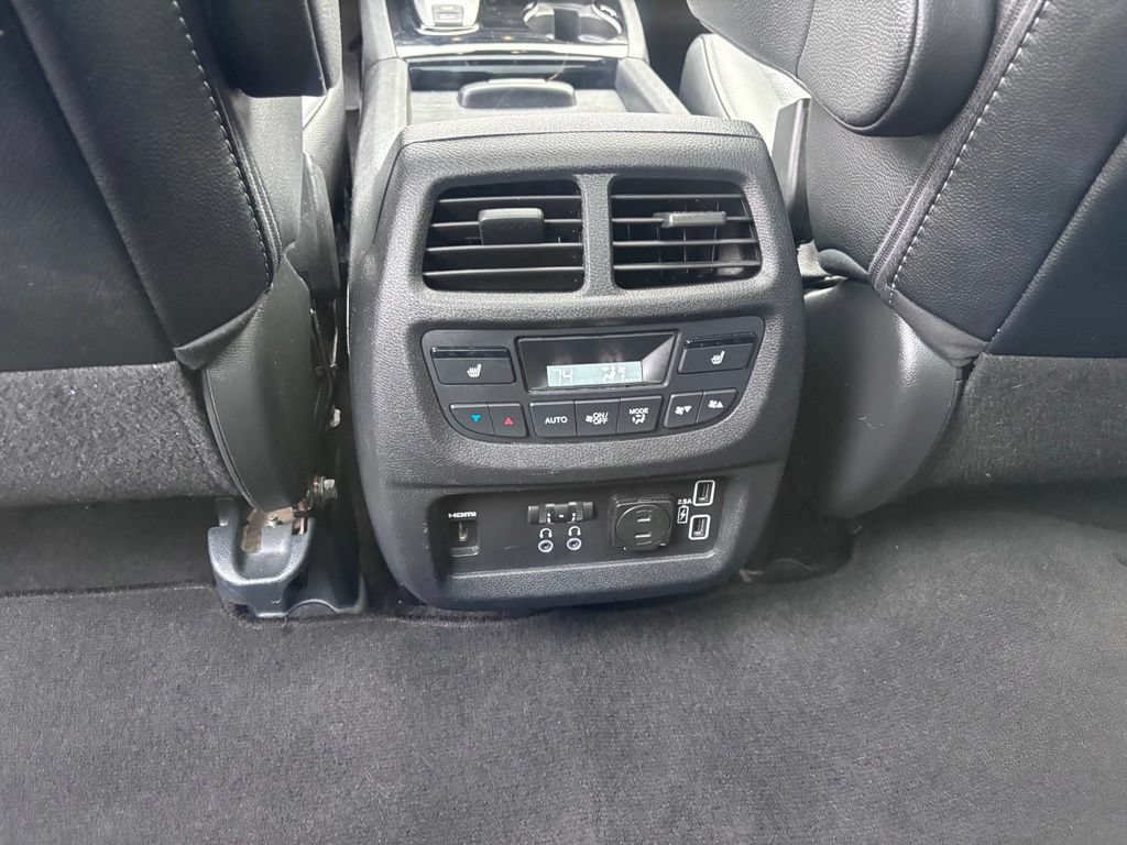 Used 2019 Honda Pilot Elite image 22