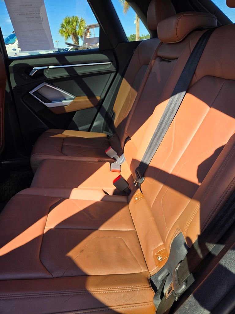 Used 2020 Audi Q3 2.0T Premium Plus w/ Premium Plus Package image 37