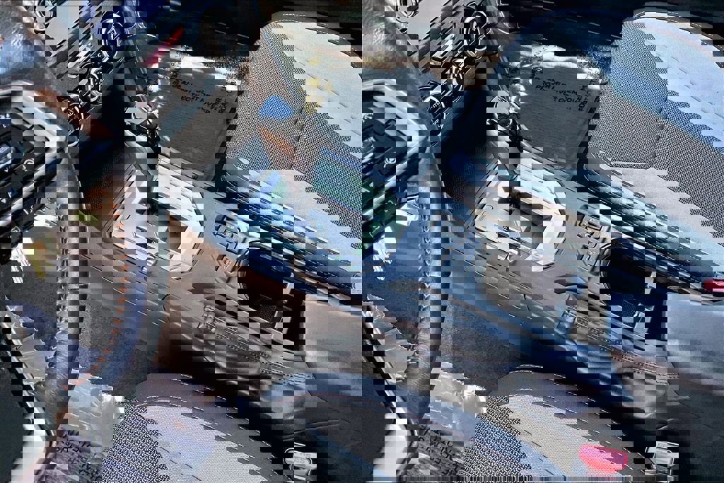 Used 2023 Subaru Crosstrek 2.0i Premium image 15