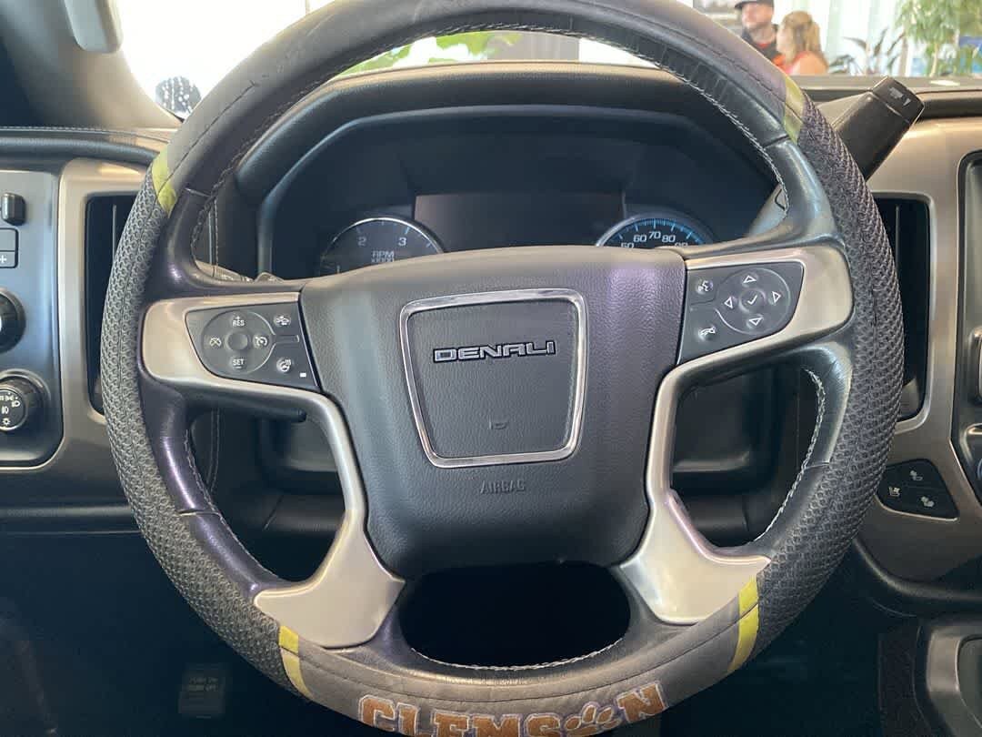 Used 2018 GMC Sierra 3500 Denali w/ Duramax Plus Package AWD/4WD image 17