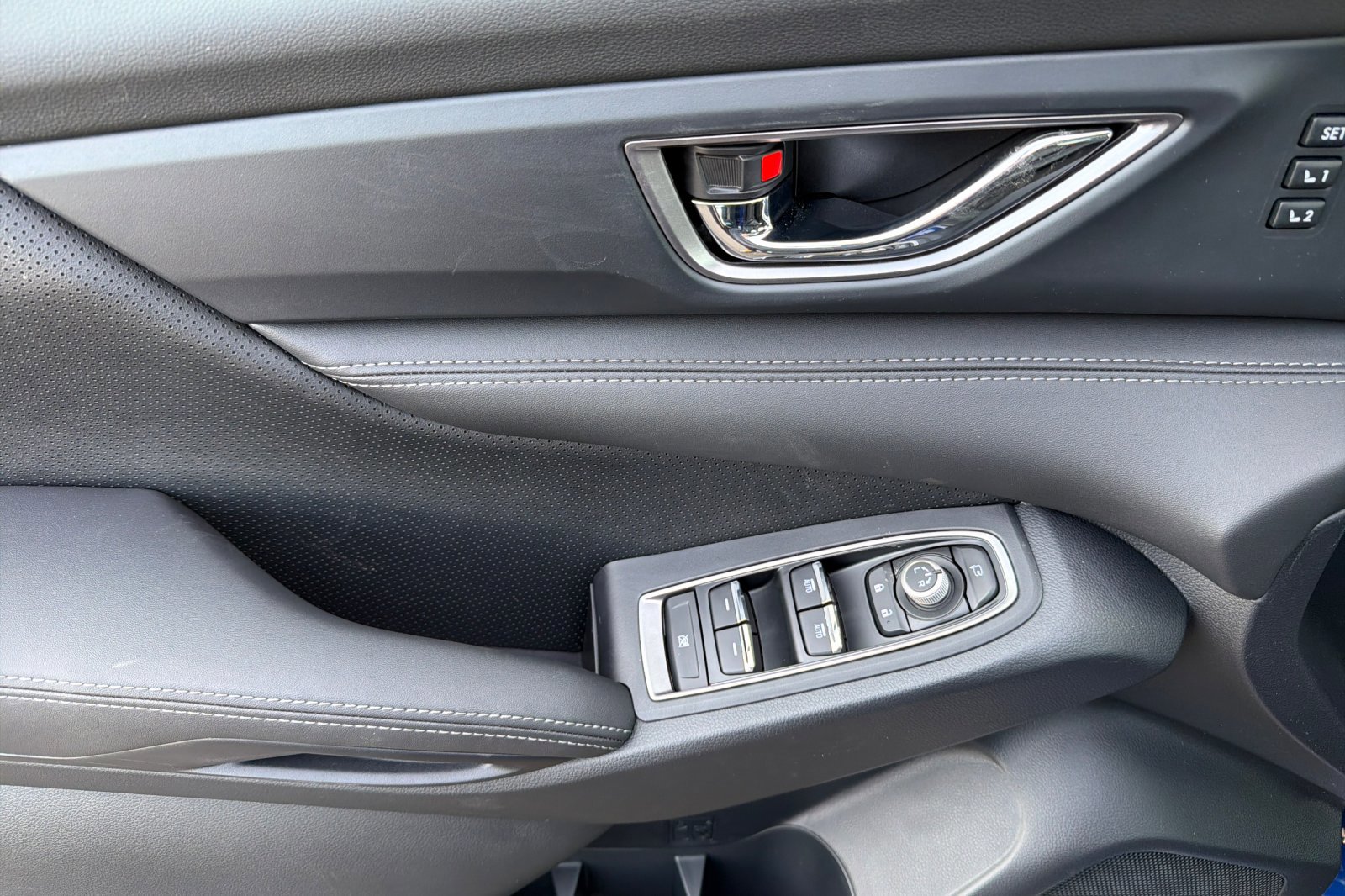 New 2026 Subaru Ascent Limited image 11