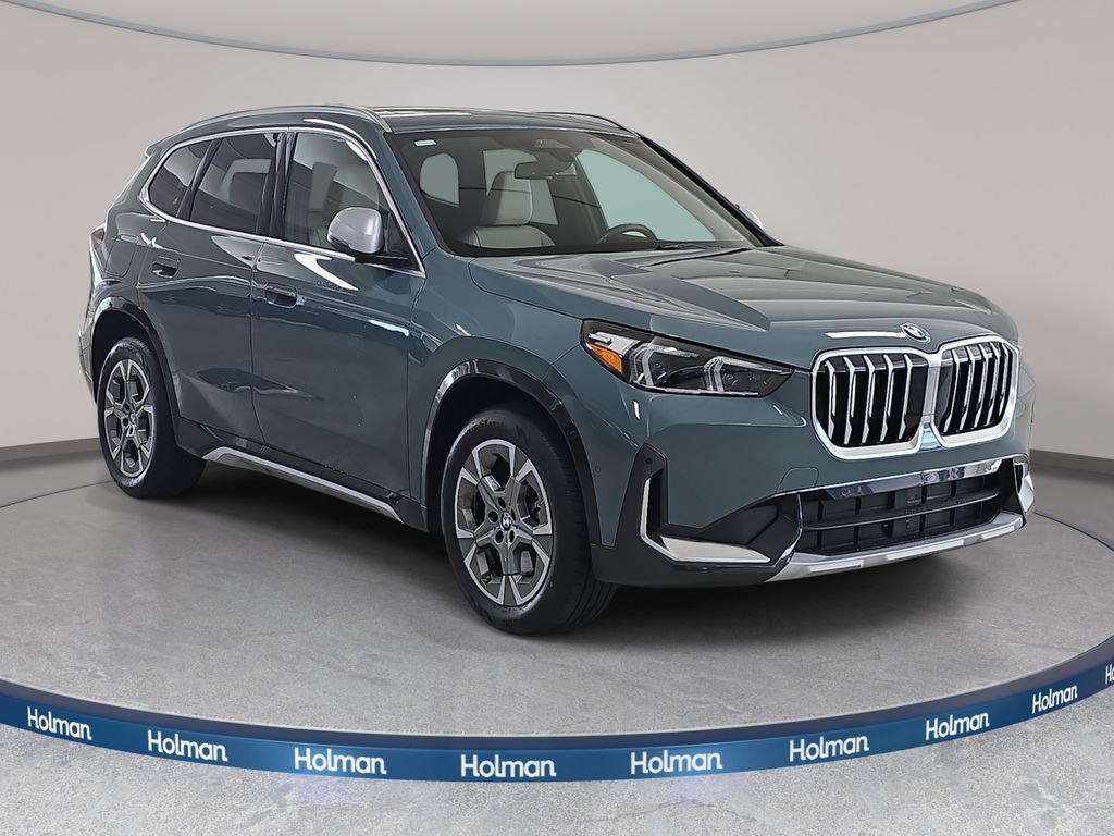 Used 2023 BMW X1 xDrive28i w/ Convenience Package AWD/4WD image 4