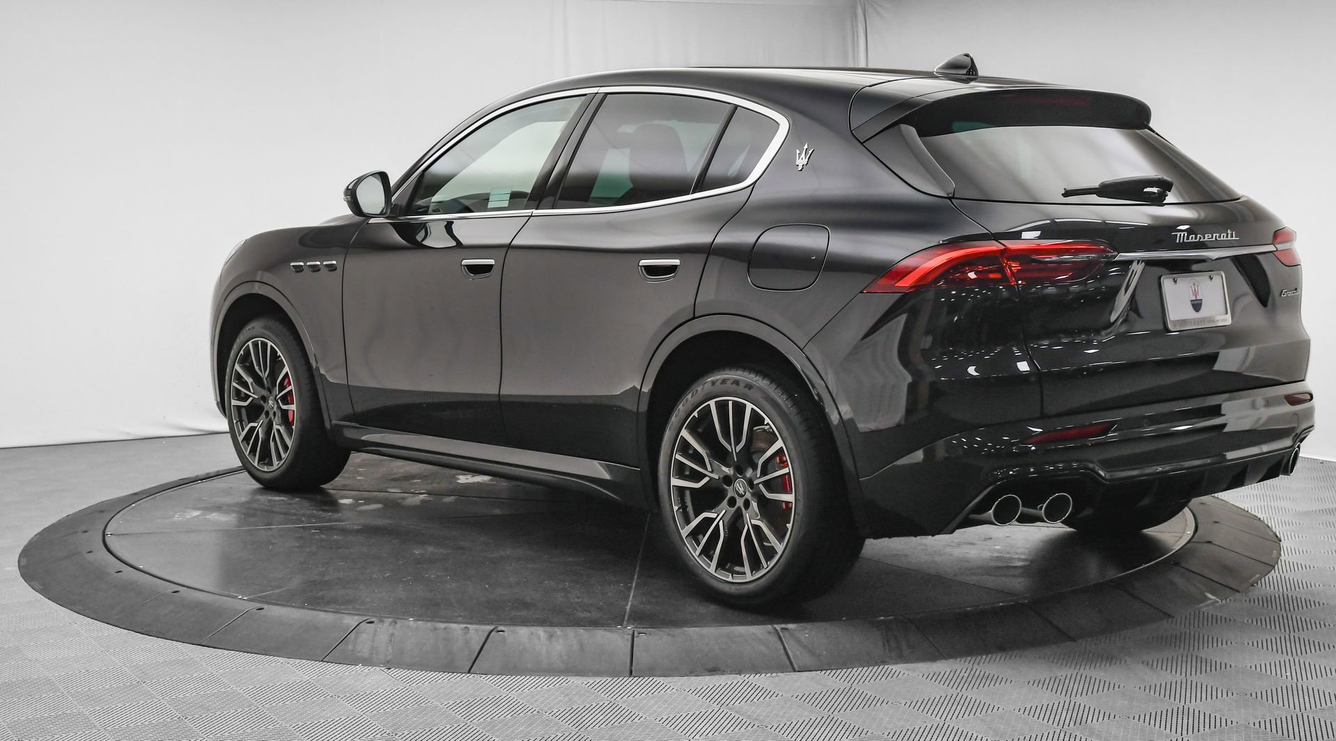 New 2025 Maserati Grecale GT AWD/4WD image 5