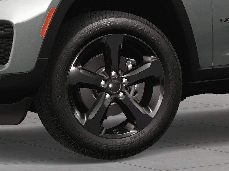 Used 2024 Jeep Grand Cherokee Altitude image 11