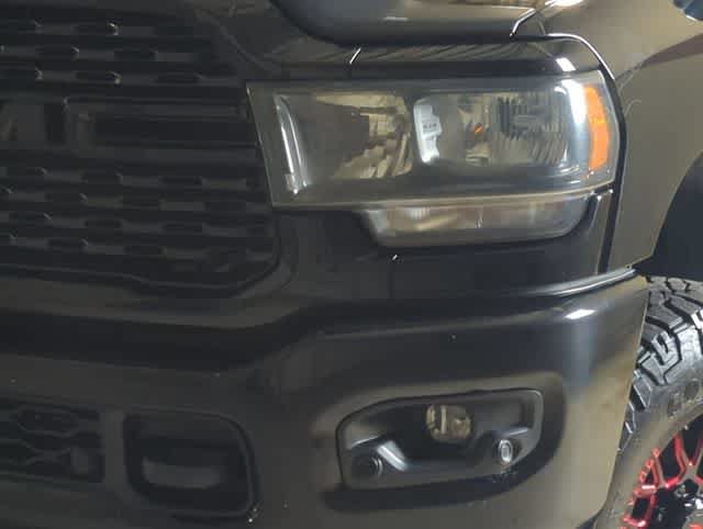 Used 2022 RAM 2500 Big Horn w/ Night Edition AWD/4WD image 3