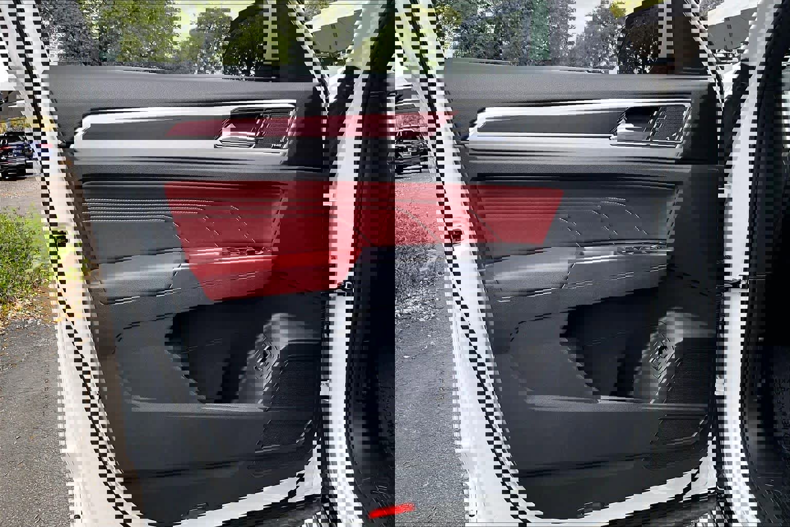 Used 2021 Volkswagen Atlas Cross Sport SEL Premium R-Line image 22