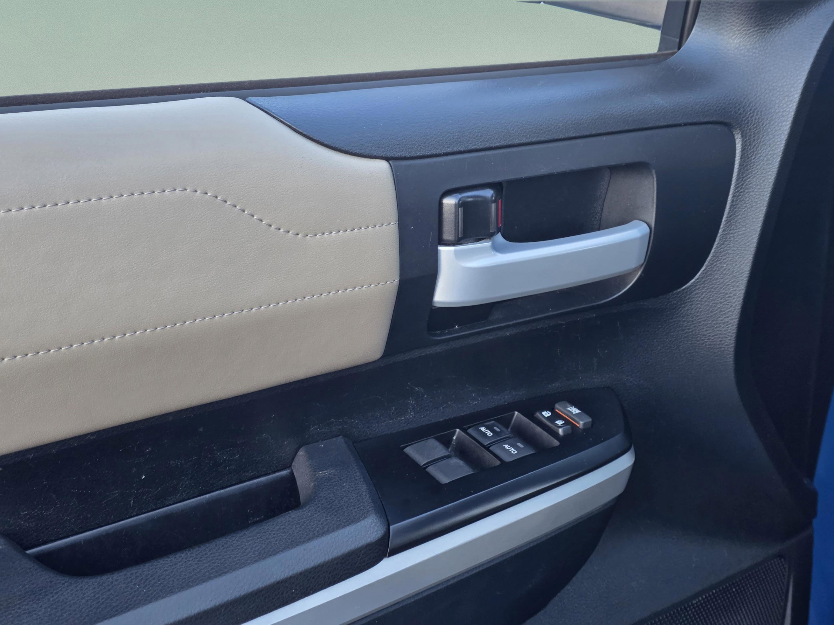 Used 2017 Toyota Tundra Limited image 11