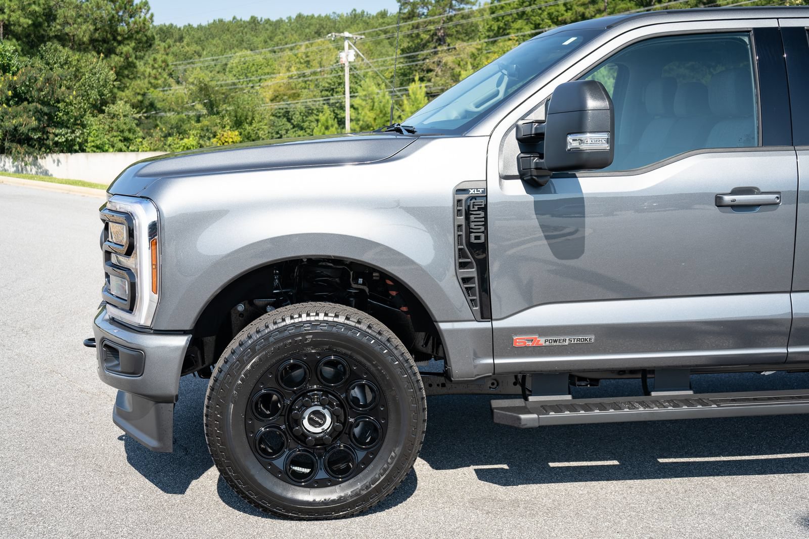 New 2027 Ford F250 XLT w/ XLT Premium Package AWD/4WD image 4