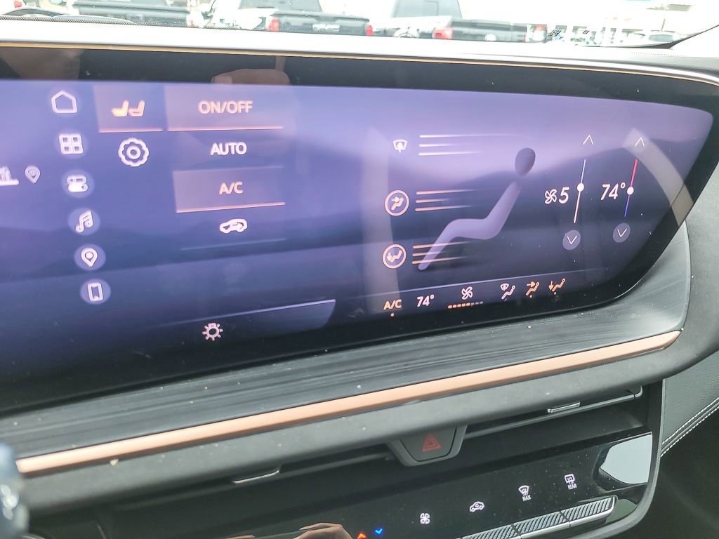 Certified 2025 Buick Envision Sport Touring image 14