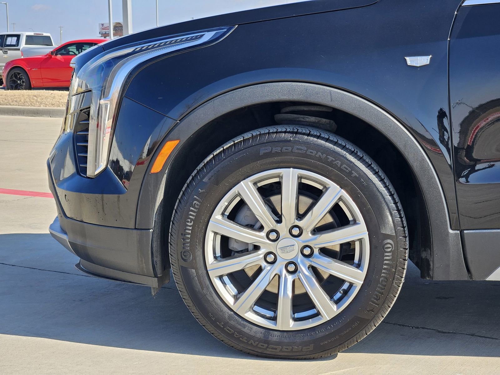 Certified 2023 Cadillac XT4 Premium Luxury w/ Driver Assist Package image 10