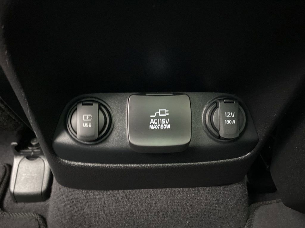 Certified 2018 Kia Sorento EX w/ EX Advanced Touring Package image 19