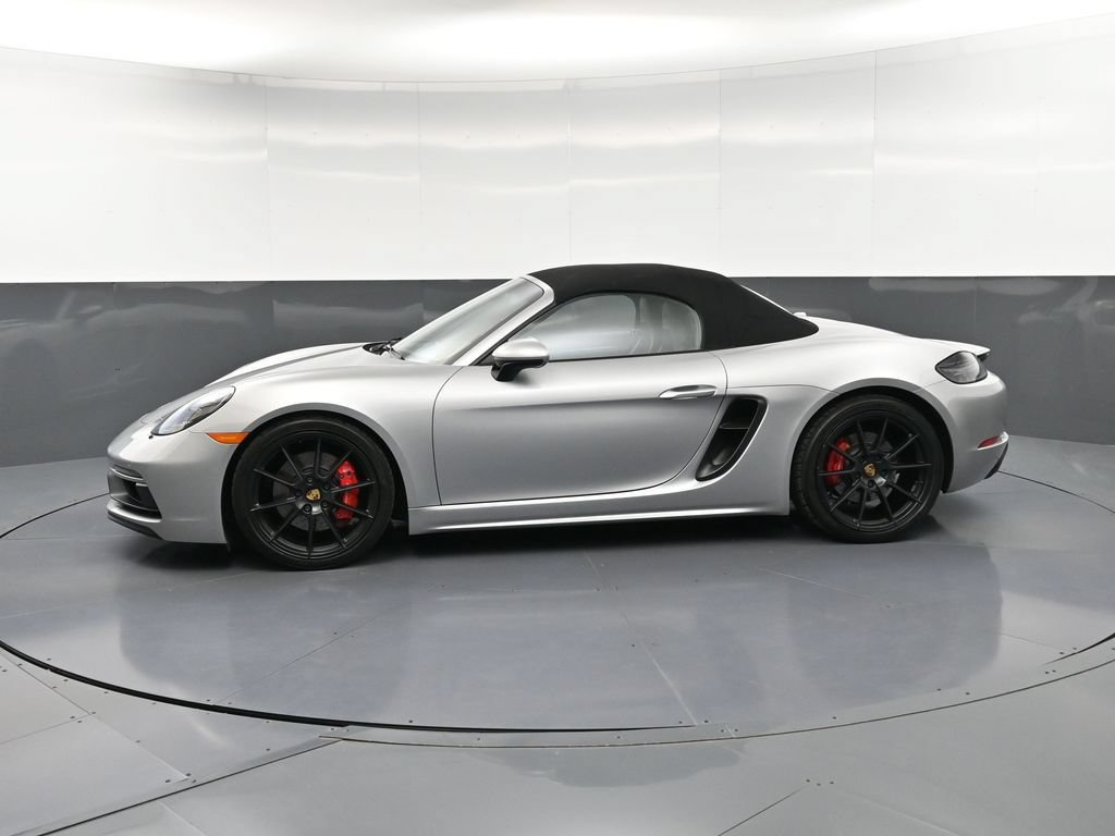 Certified 2021 Porsche 718 Boxster GTS RWD image 2