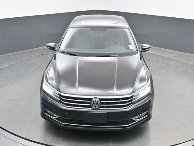 Used 2018 Volkswagen Passat 2.0T SE FWD image 20