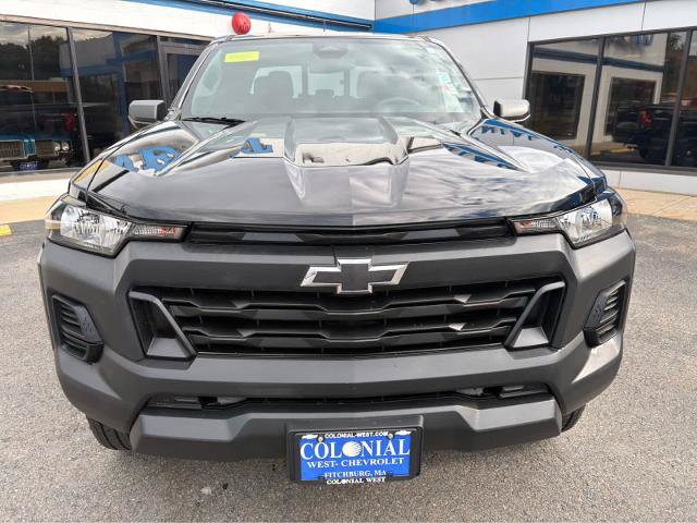 Used 2023 Chevrolet Colorado W/T w/ WT Convenience Package AWD/4WD image 2