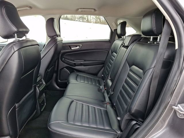 Used 2024 Ford Edge SEL image 12