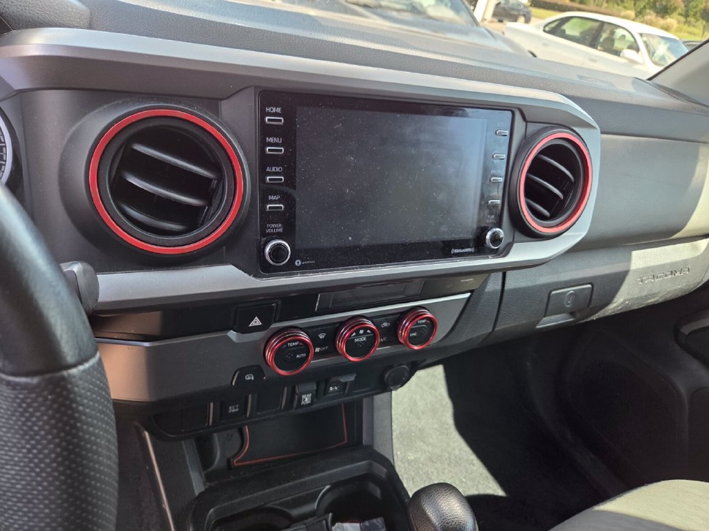 Used 2021 Toyota Tacoma SR5 RWD image 8
