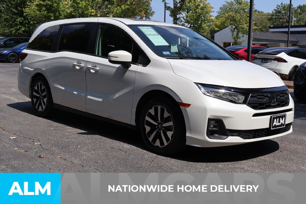 Used 2025 Honda Odyssey EX-L image 4