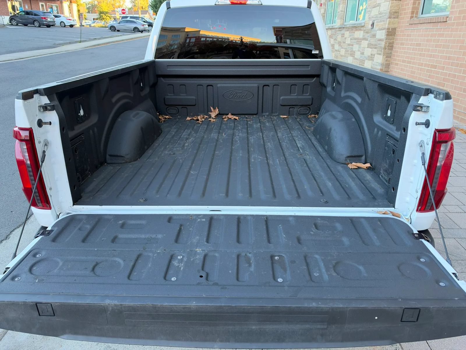 Used 2024 Ford F150 XL w/ Equipment Group 103A High AWD/4WD image 19