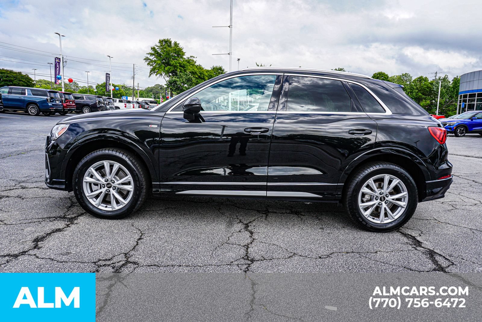 Used 2025 Audi Q3 2.0T Premium AWD/4WD image 9
