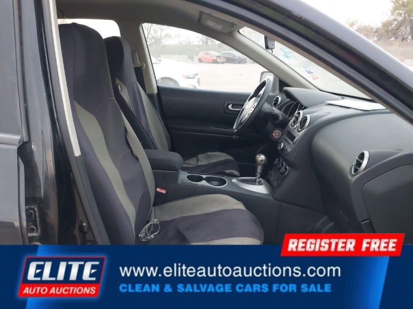 Used 2010 Nissan Rogue S image 10