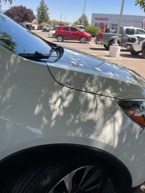 Used 2020 Buick Encore Essence FWD image 15