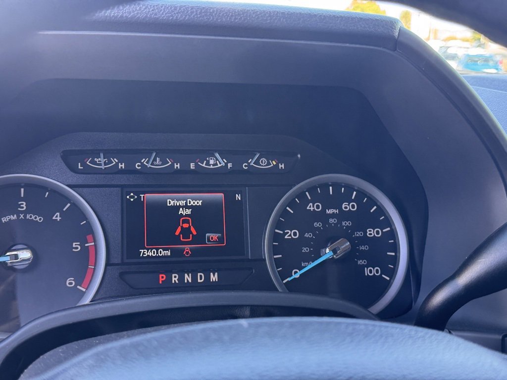 Used 2022 Ford F550 2WD Crew Cab Super Duty image 18