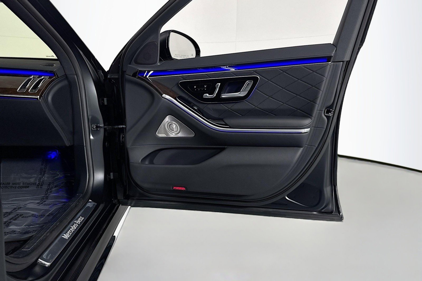 New 2026 Mercedes-Benz S 580 4MATIC Sedan image 23