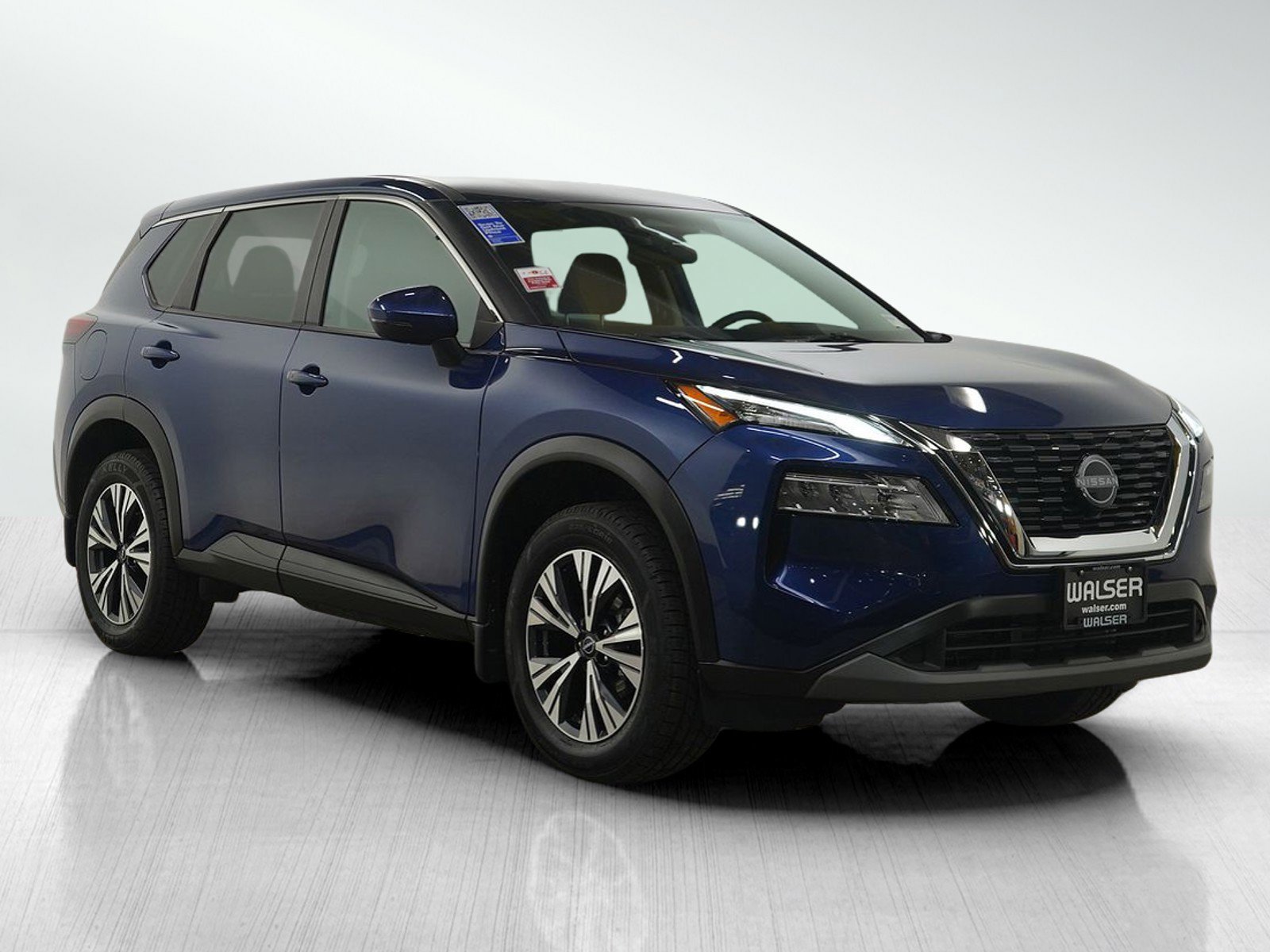 Used 2022 Nissan Rogue SV image 8