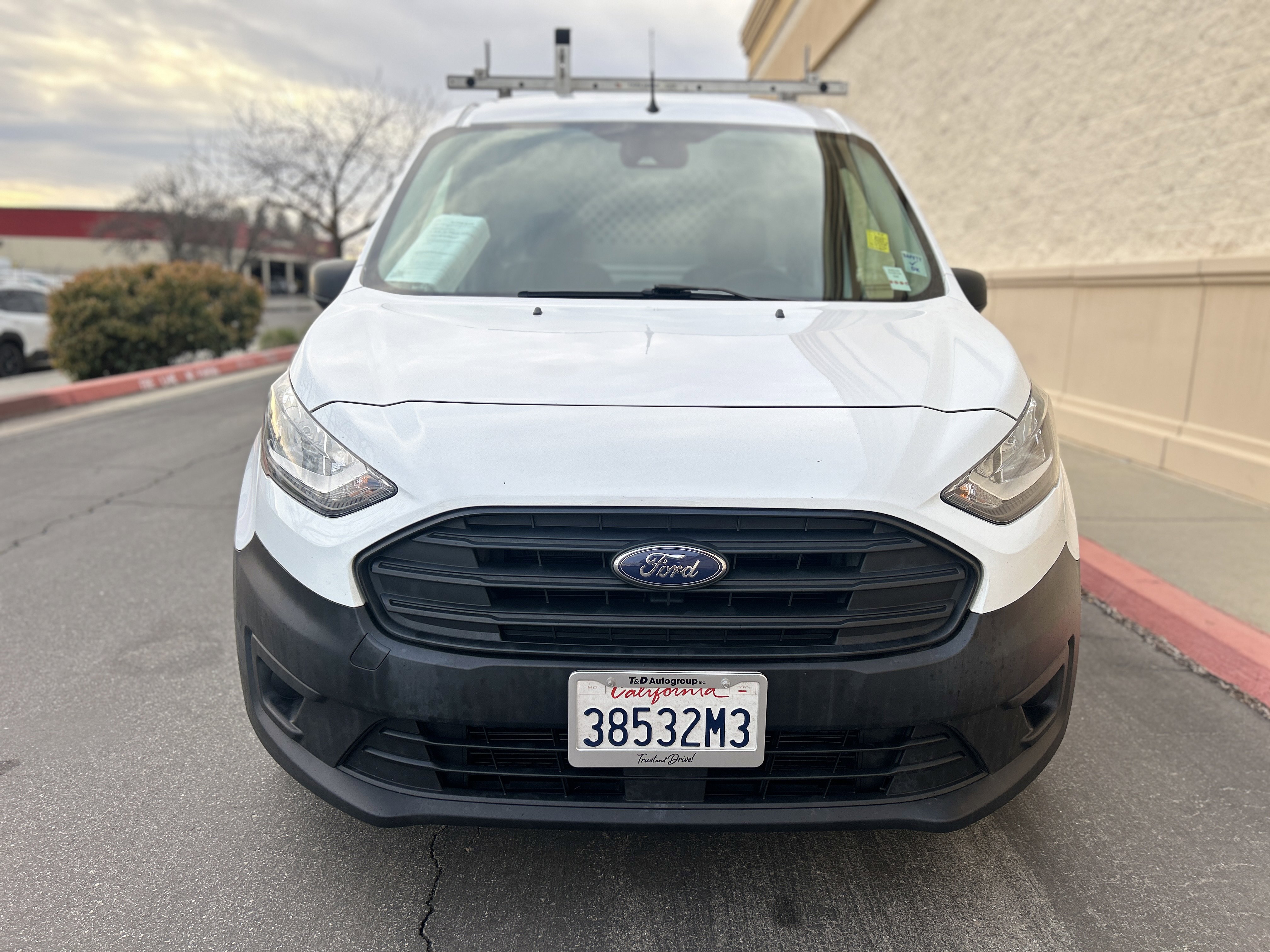 Used 2022 Ford Transit Connect XL image 6