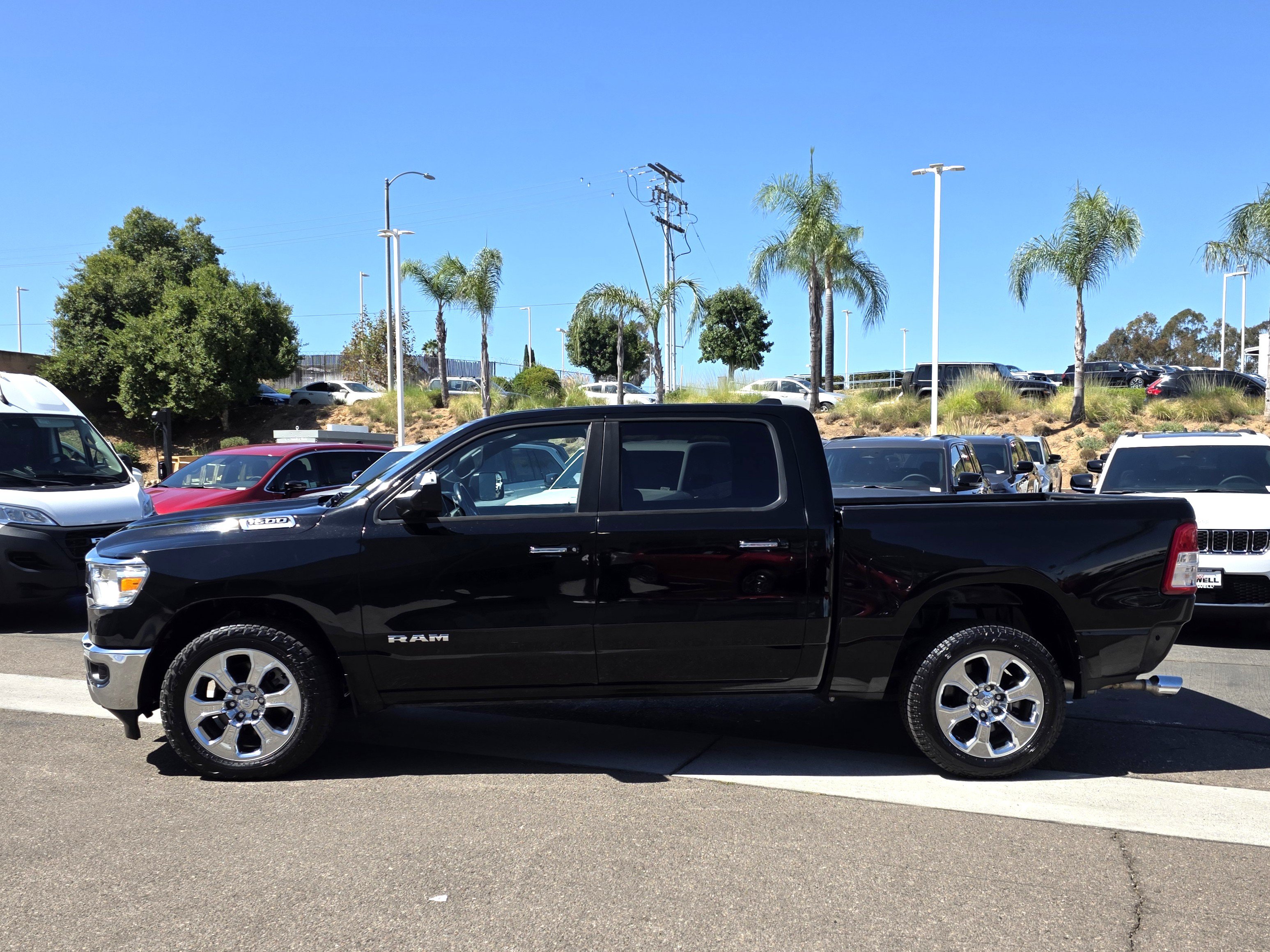 Used 2020 RAM 1500 Big Horn RWD image 2