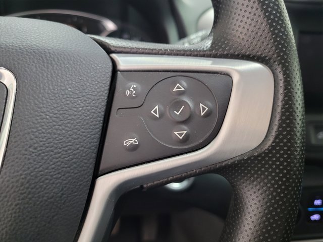 Used 2023 GMC Terrain SLE image 28